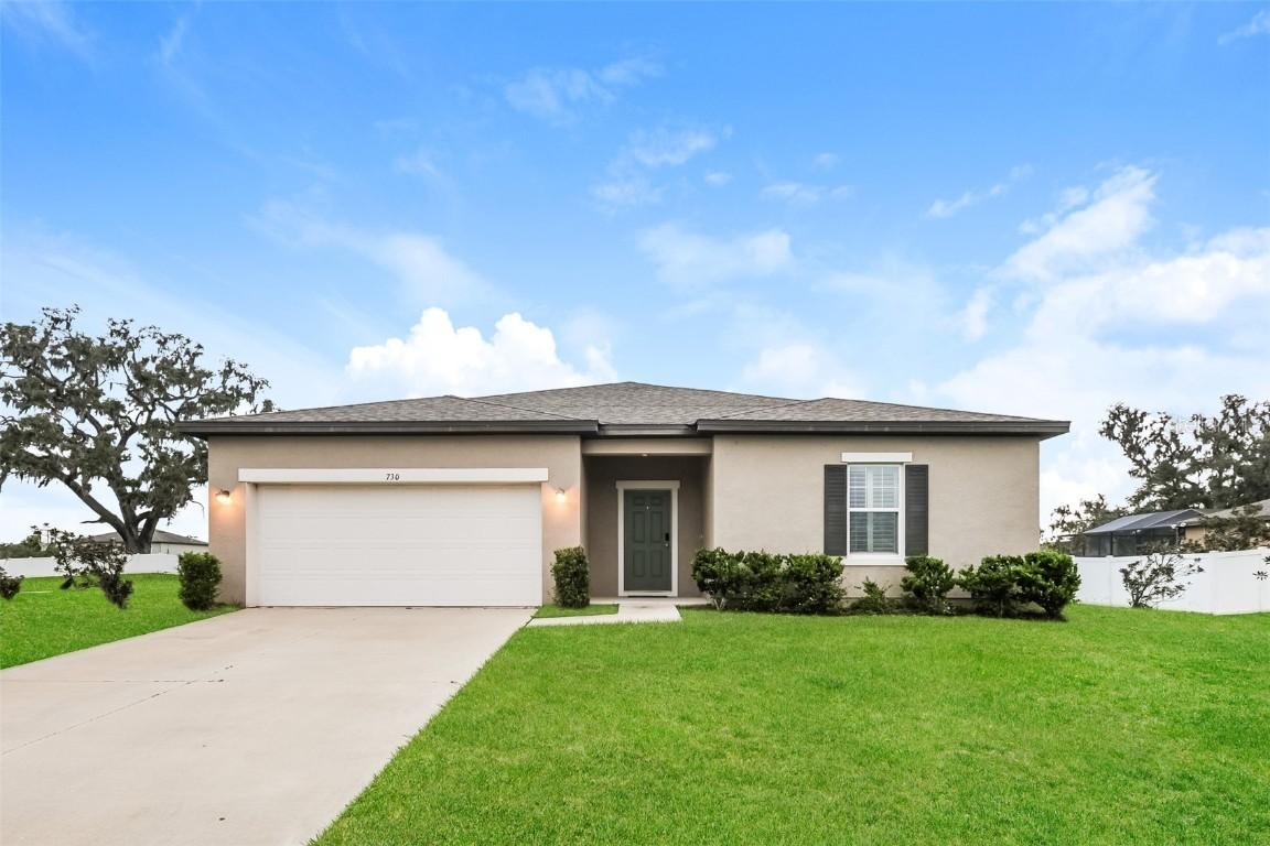 730 Garden Oaks Sq., Seffner, FL 33584