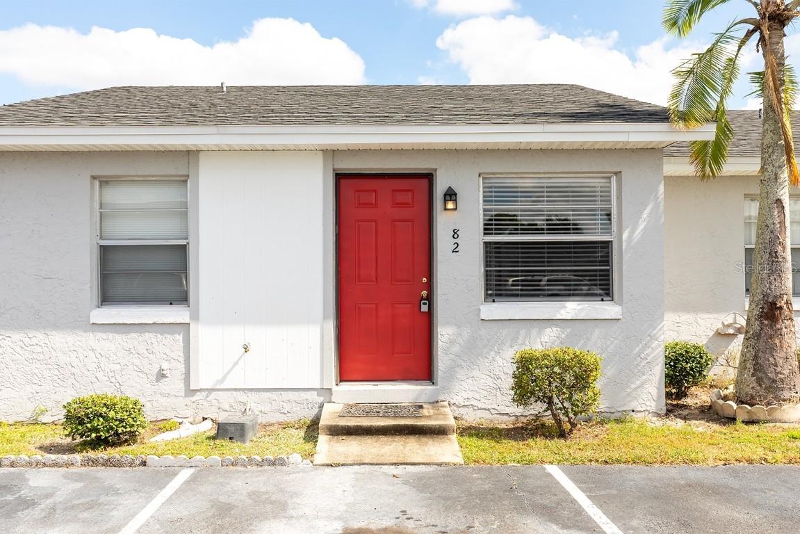 82 Lake Villa Way, Kissimmee, FL 34743