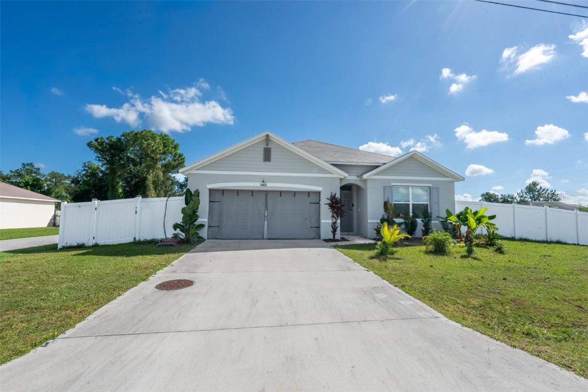 1002 Cannock Dr., Kissimmee, FL 34758