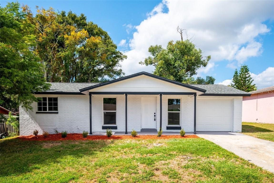 1200 Grantwood Ave., Clearwater, FL 33759