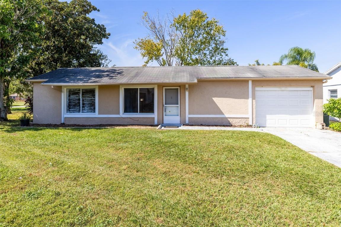 10230 Genesee Ln., Orlando, FL 32821