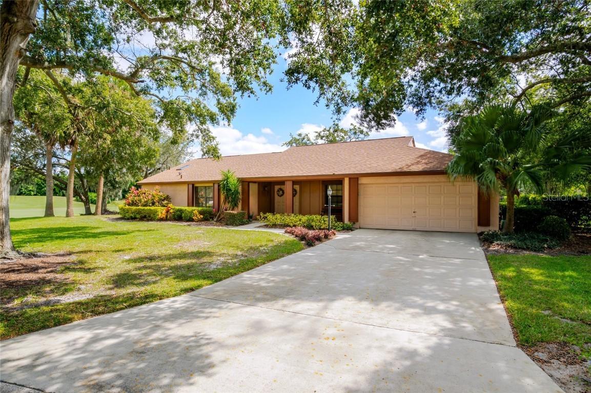 7203 Woodville Crescent, Orlando, FL 32819