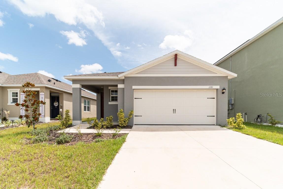 1181 Cascades Ave., Davenport, FL 33837