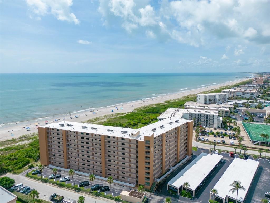 7520 Ridgewood Ave. #805, Cape Canaveral, FL 32920