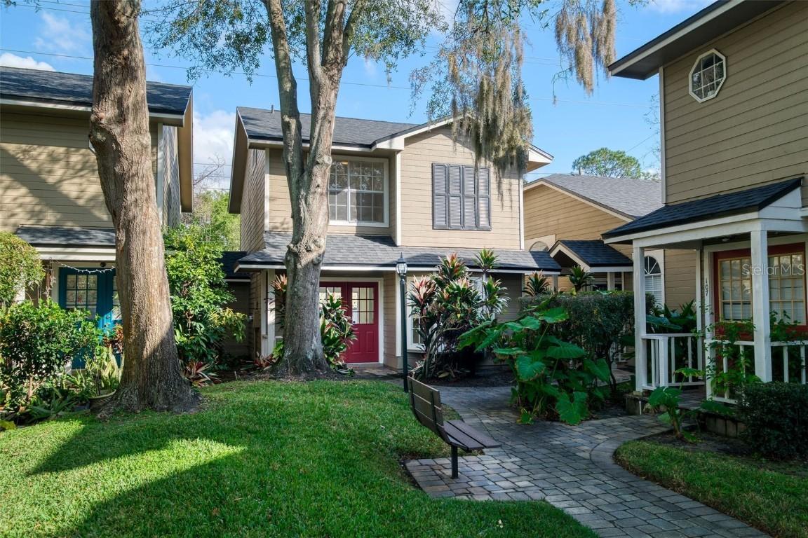 6040 Scotchwood Glen #105, Orlando, FL 32822