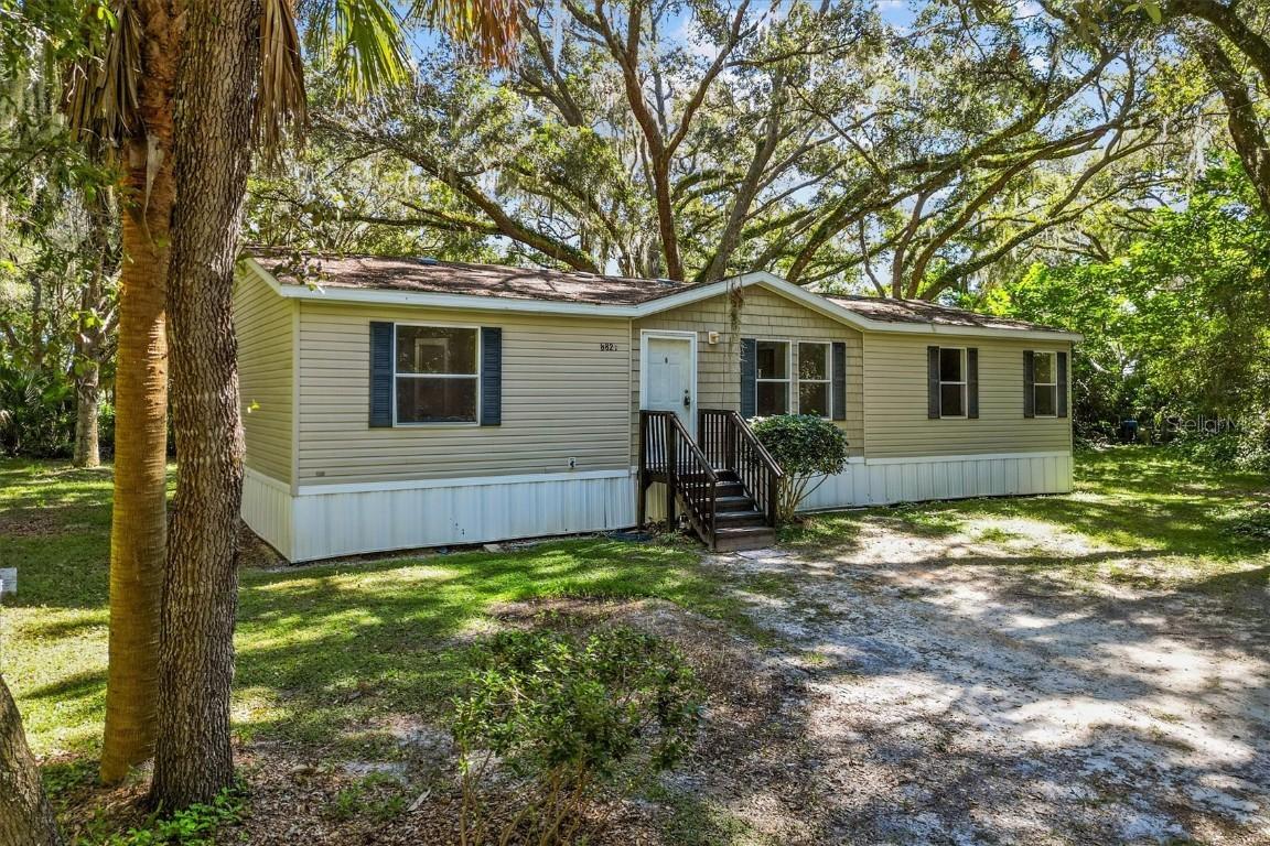 8821 SE 180th Avenue Rd., Ocklawaha, FL 32179