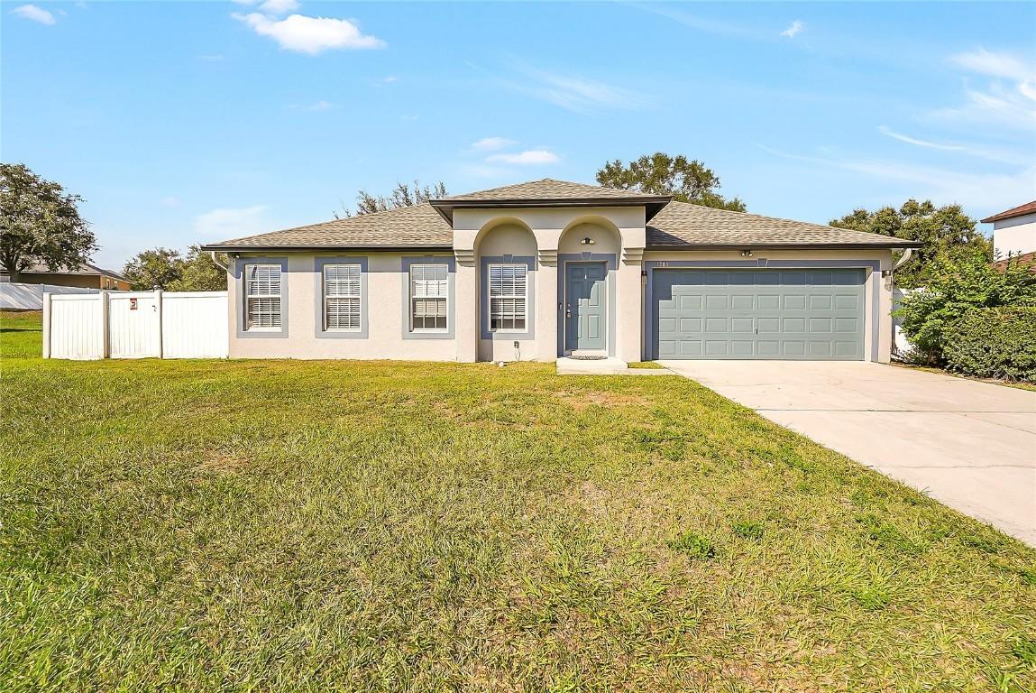 1305 Brenway Dr., Mascotte, FL 34753