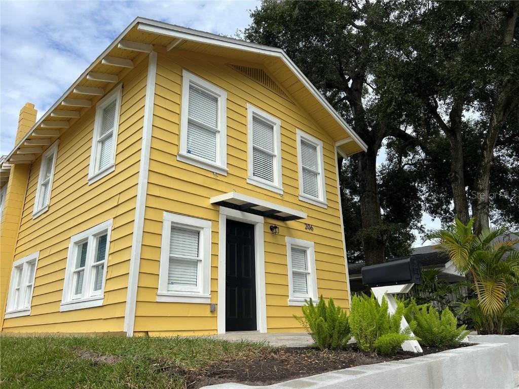 206 E Frierson Ave., Tampa, FL 33603