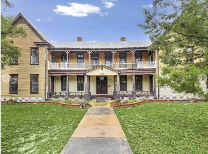 1502 High St., Leesburg, FL 34748