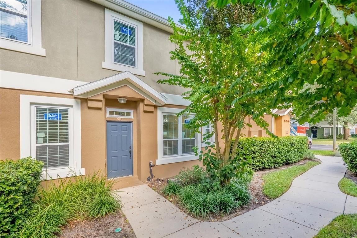 910 Ashworth Overlook Dr. #A, Apopka, FL 32712