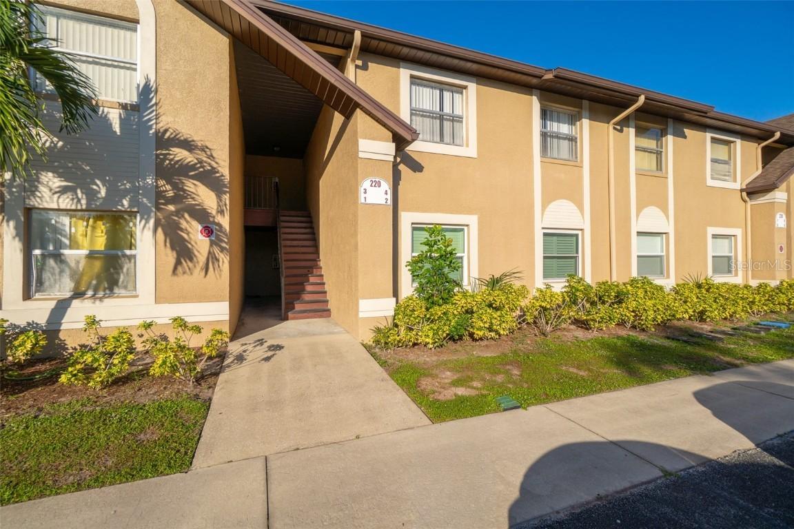 220 Spring Dr. #2, Merritt Island, FL 32953