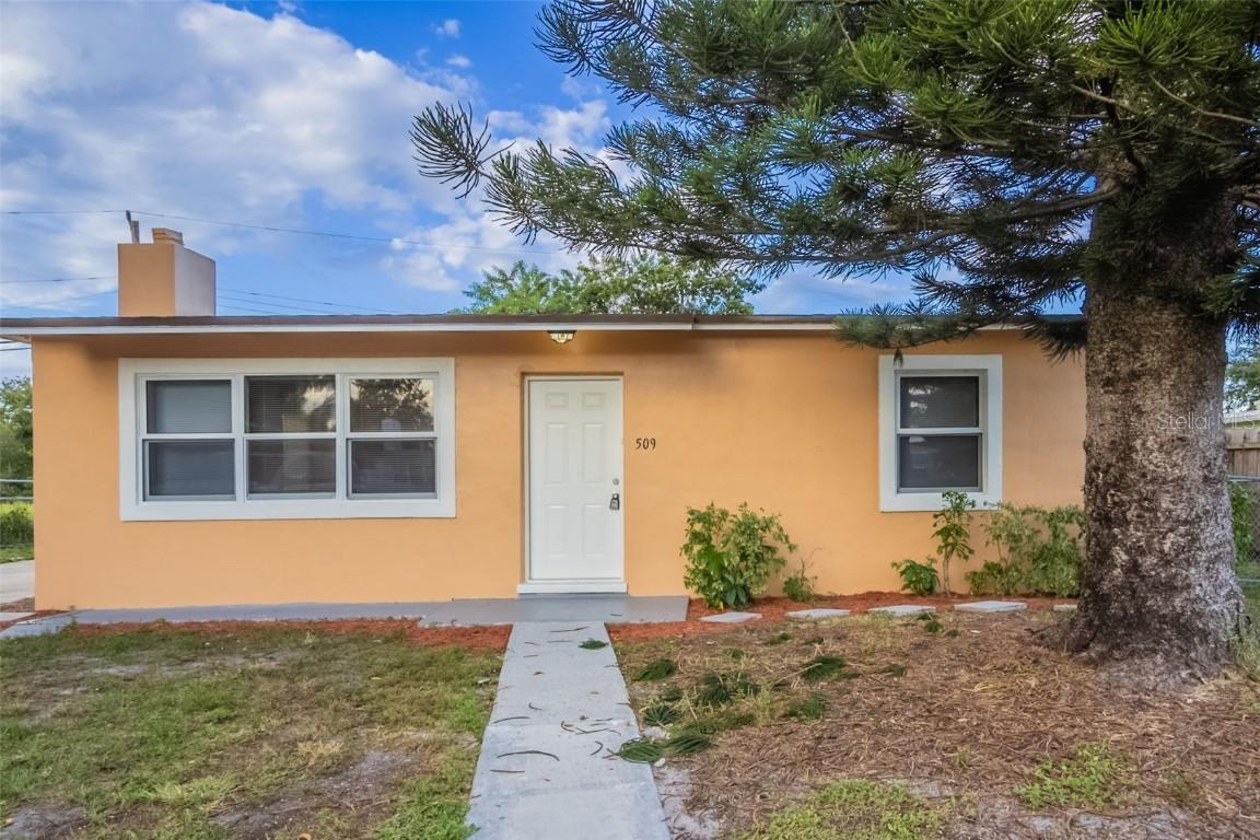 509 Aspen Rd., West Palm Beach, FL 33409