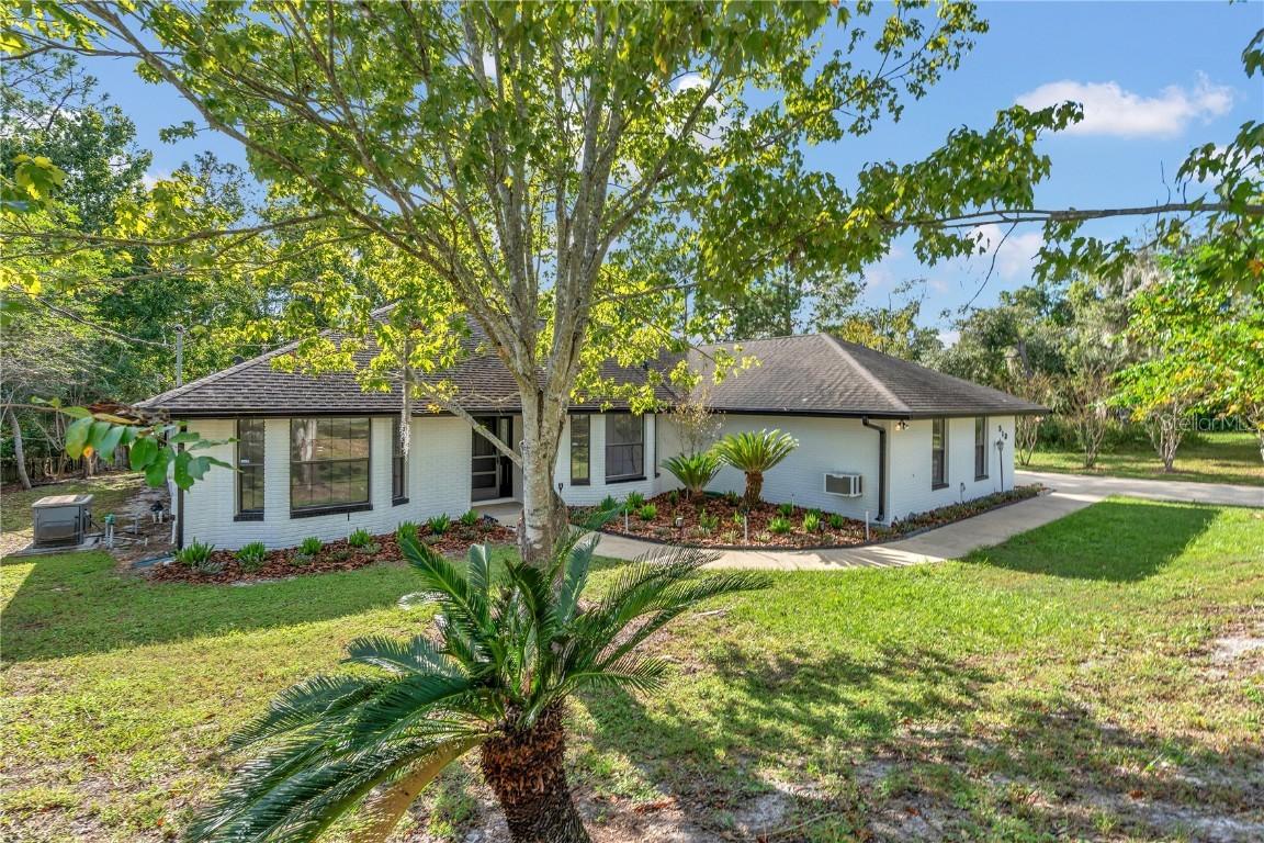 513 Tradewinds Dr., Deltona, FL 32738