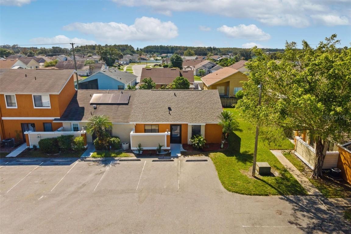 46 Silver Park Cir., Kissimmee, FL 34743