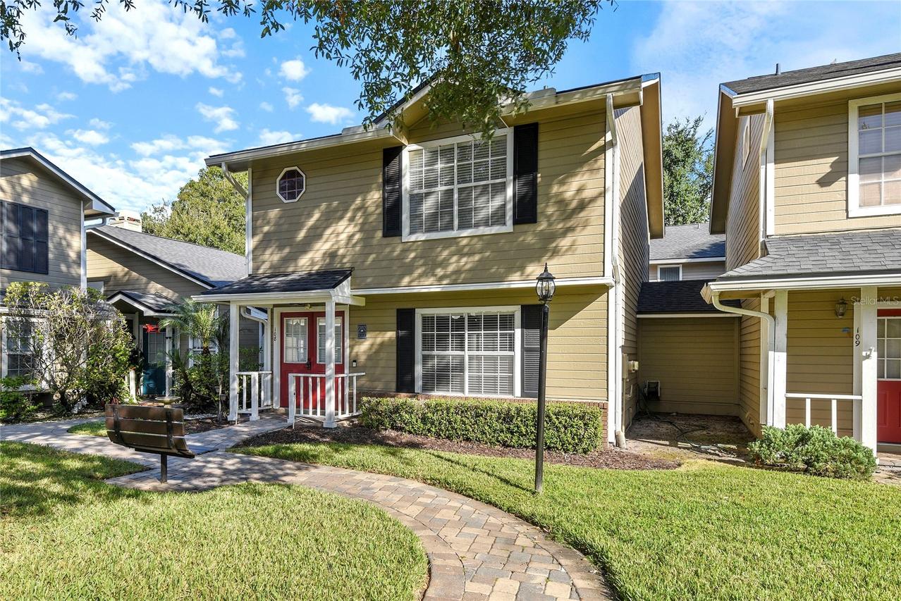 6020 Scotchwood Glen #108, Orlando, FL 32822