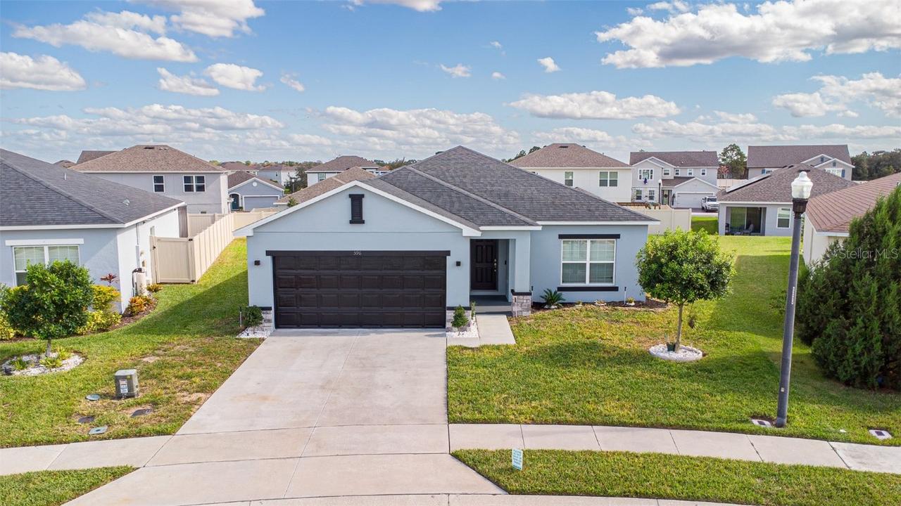 596 Meadow Bend Dr., Davenport, FL 33837