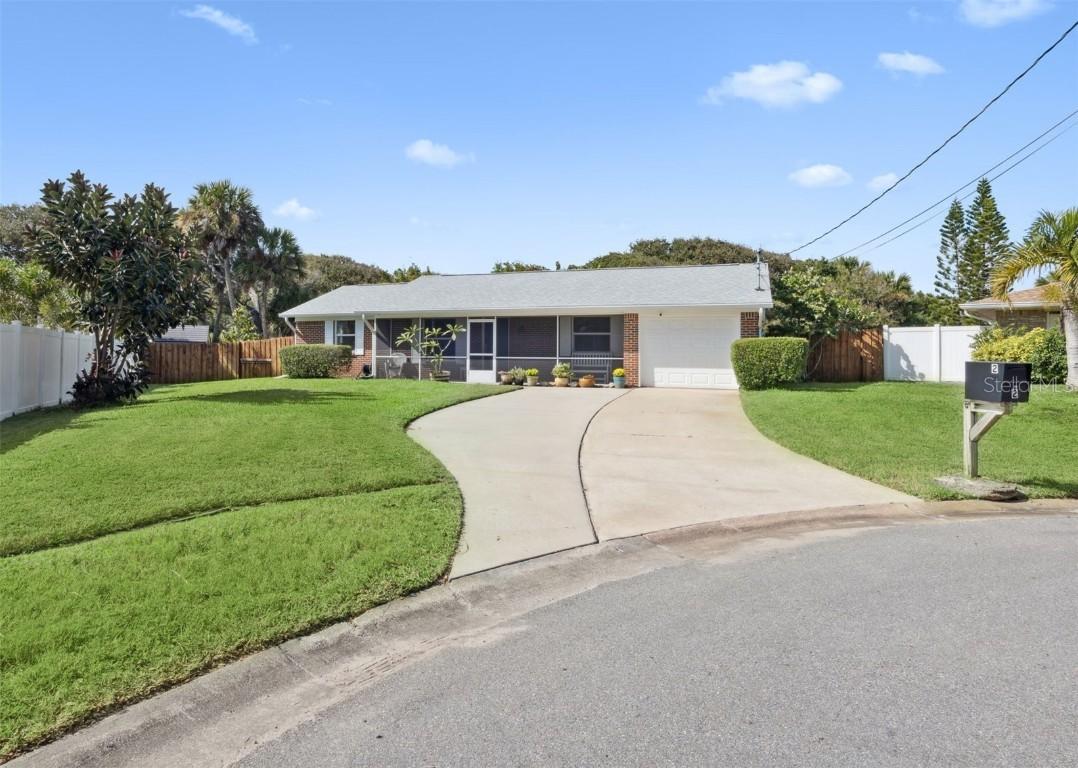 2 Ted Cir., New Smyrna Beach, FL 32169