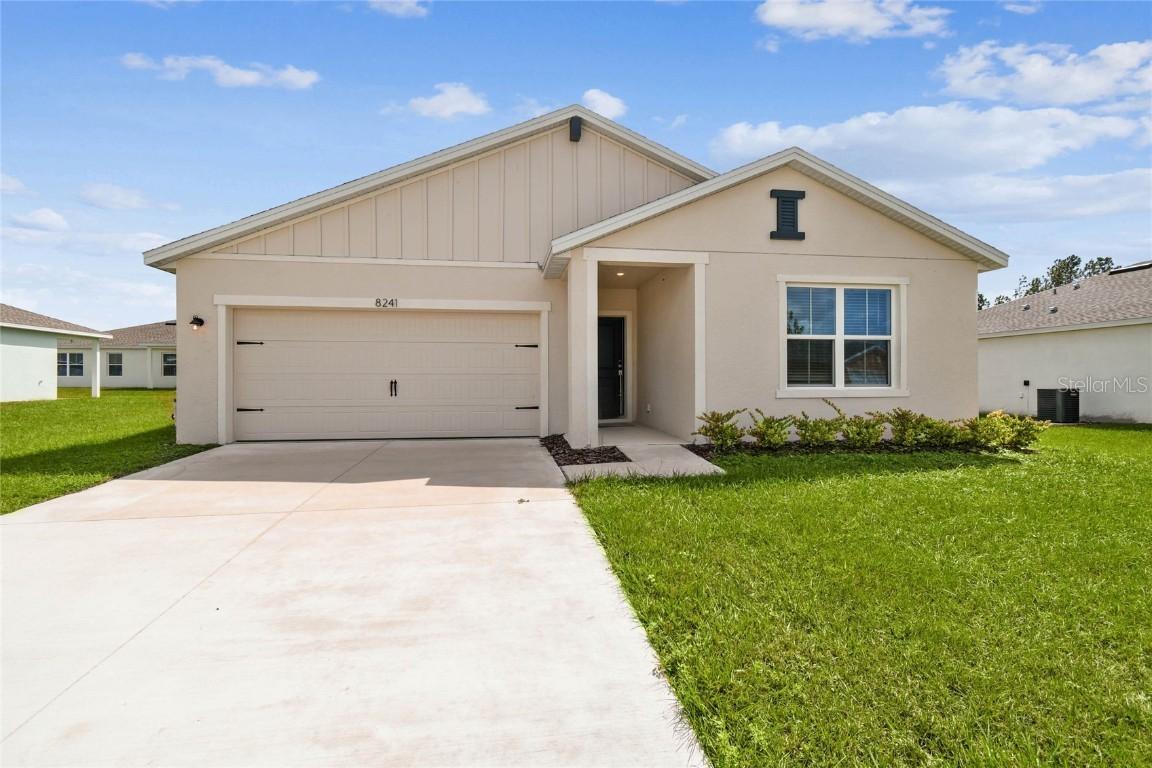 8241 Wakefield Dr. #32, Dunnellon, FL 34434