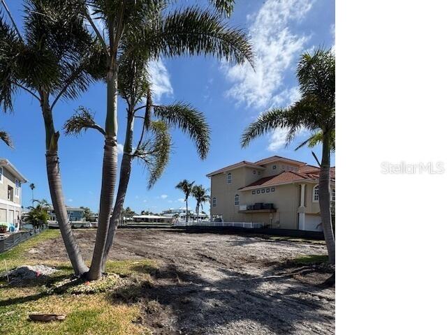 35 Sunset Bay Dr., Belleair, FL 33756