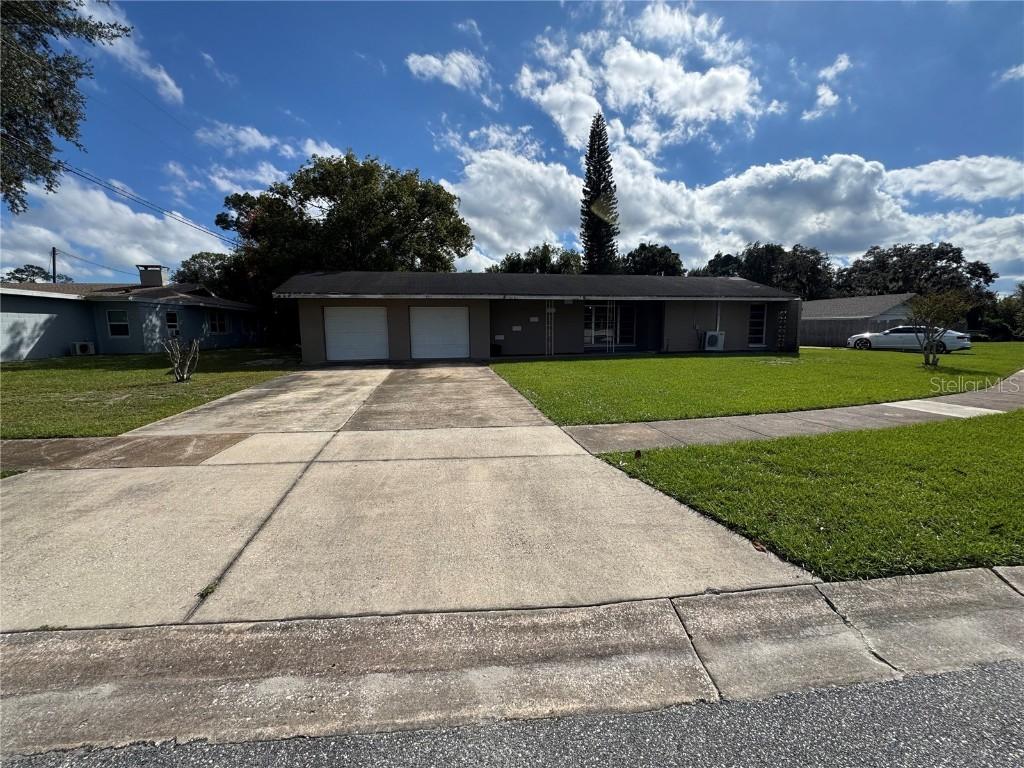 305 Tangerine Dr., Sanford, FL 32771
