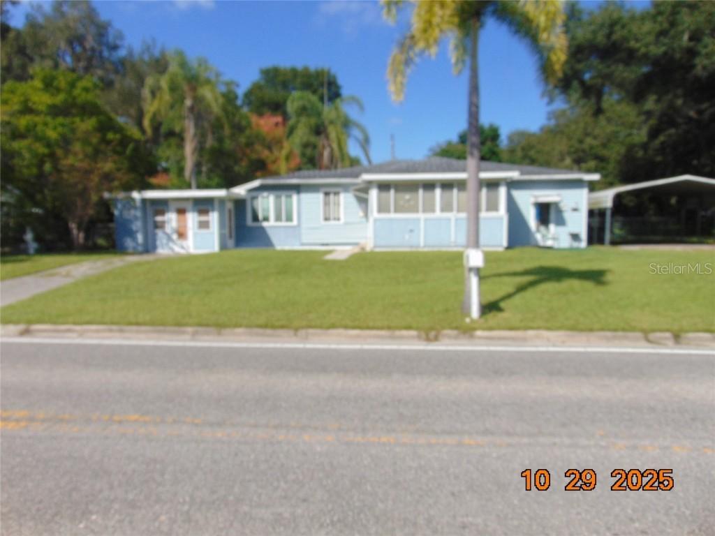 884 E 20th St., Sanford, FL 32771