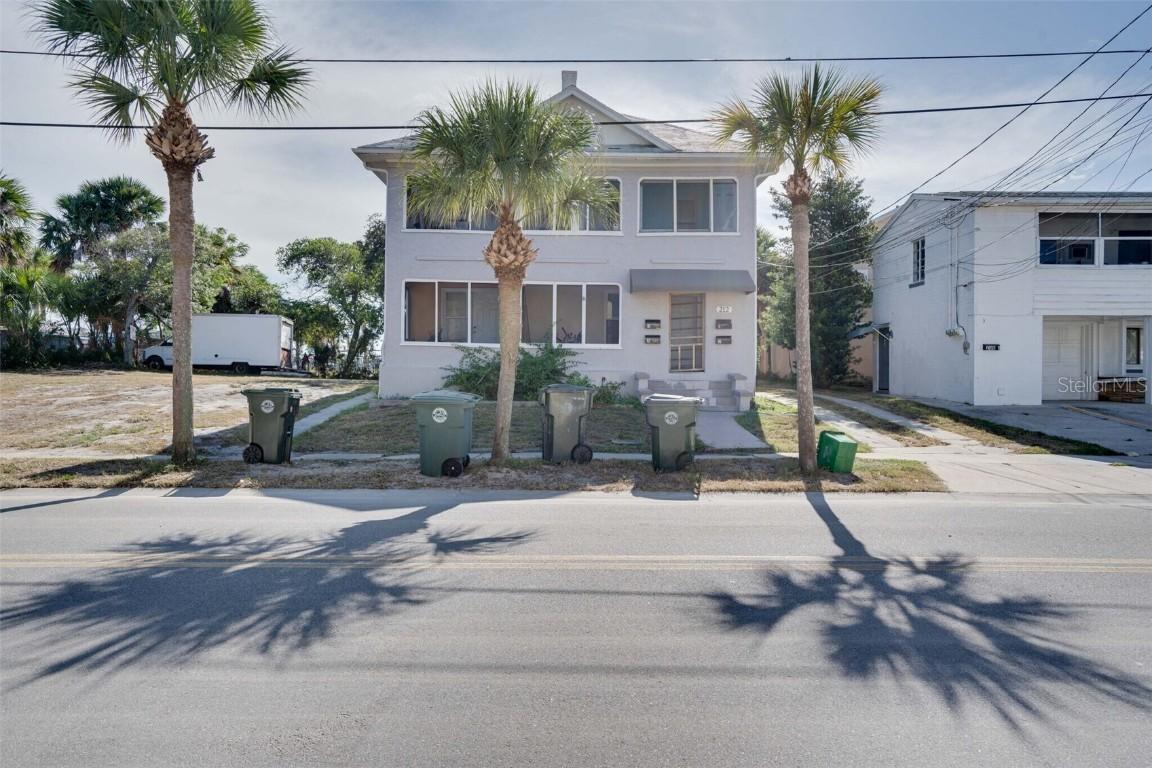 212 S Oleander Ave., Daytona Beach, FL 32118