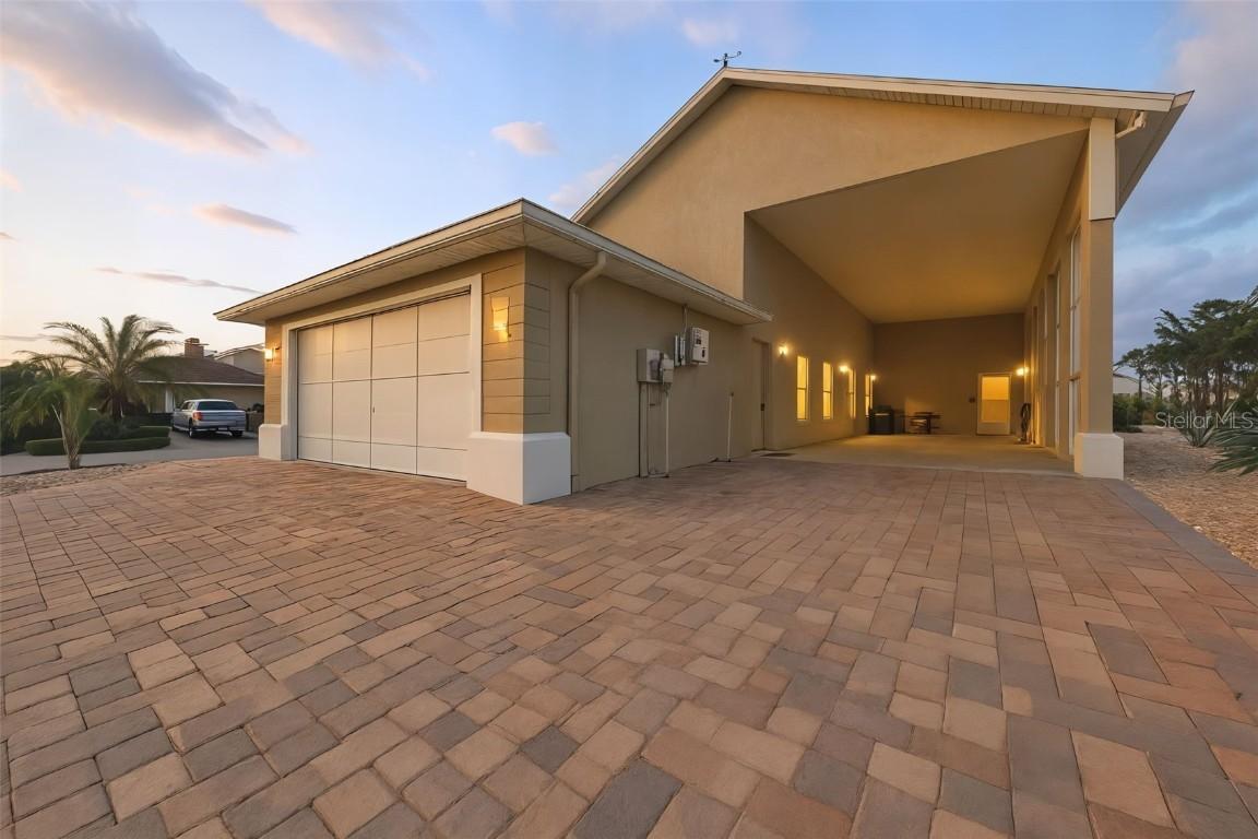 1211 Challenger Ave., Davenport, FL 33897