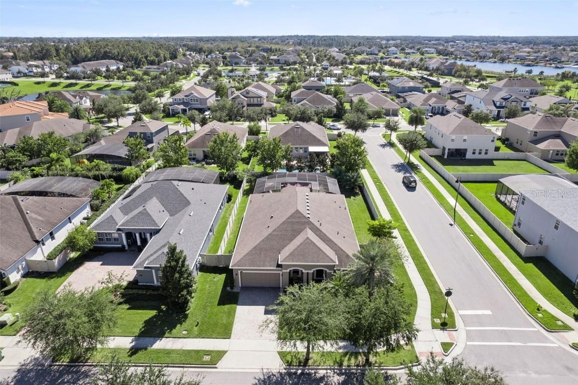 15976 Citrus Knoll Dr., Winter Garden, FL 34787