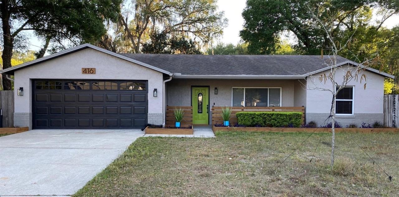 416 Norris Ln., Lake Helen, FL 32744