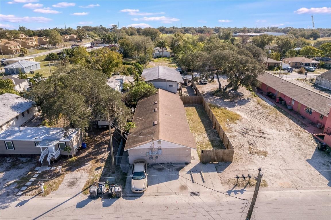 2438 NE 5th St., Winter Haven, FL 33881