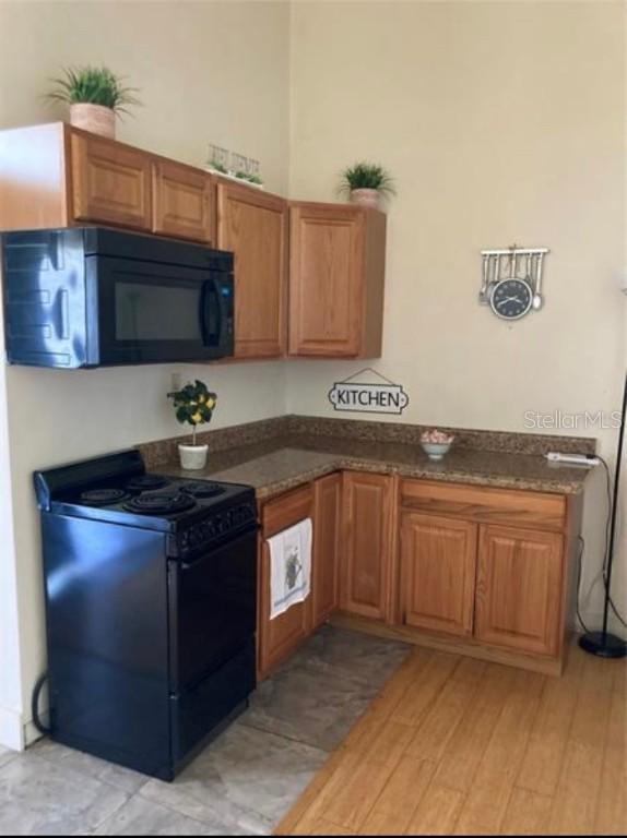 3317 Camelot Dr., Haines City, FL 33844