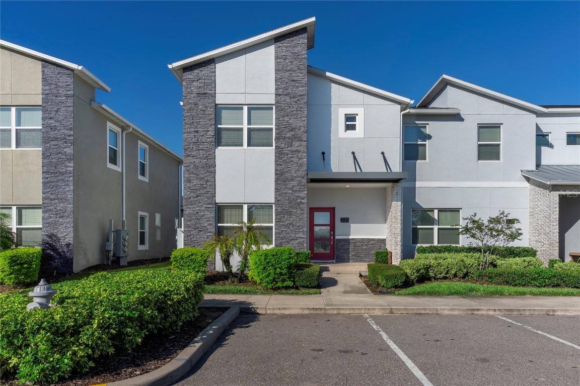 230 Ocean Course Ave., Davenport, FL 33896