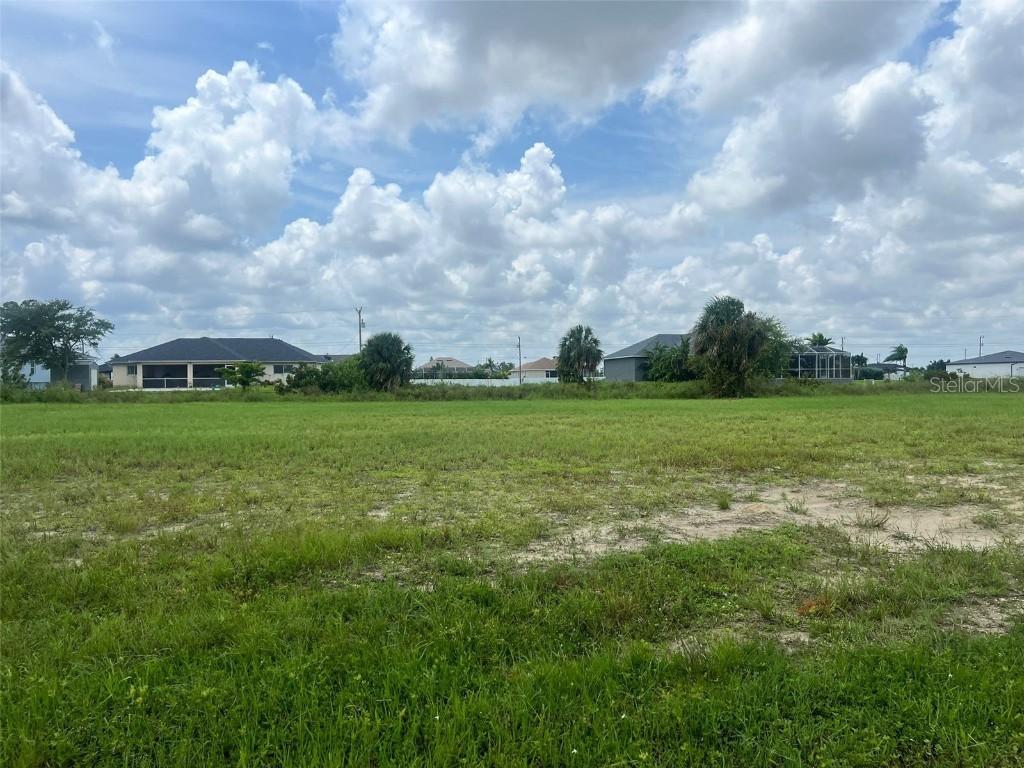 1802 NE 14th St., Cape Coral, FL 33909