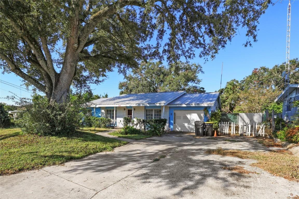 245 16th St., Winter Haven, FL 33881