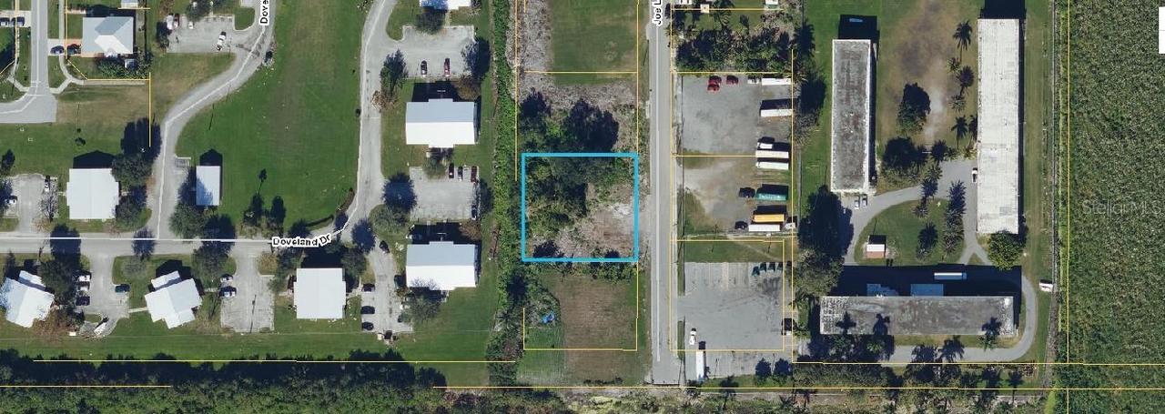 875 Joe Louis Ave., Pahokee, FL 33476