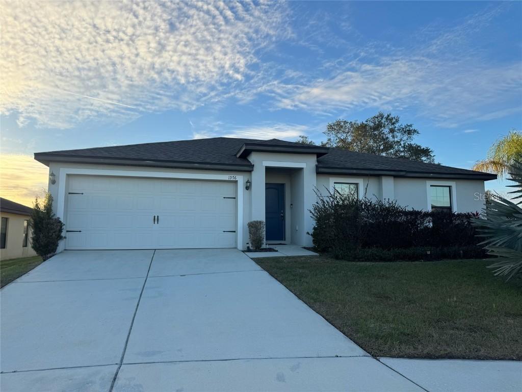 1976 Piedmont Ct., Mascotte, FL 34753