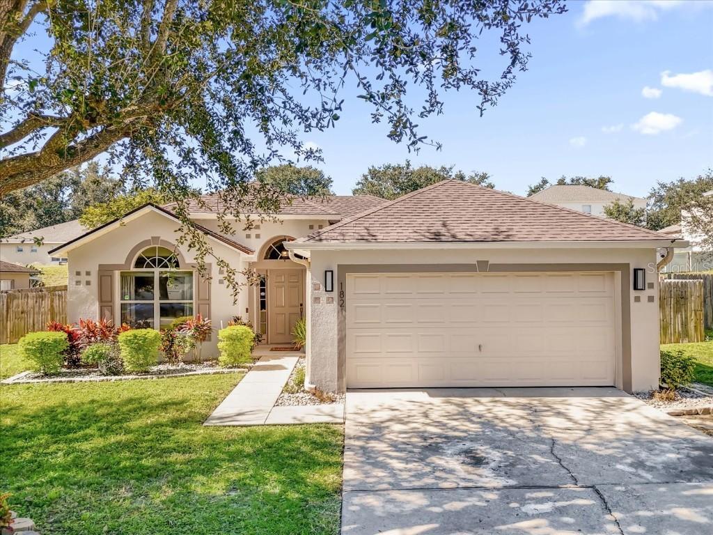 1821 Western Hills Lane, Mascotte, FL 34753