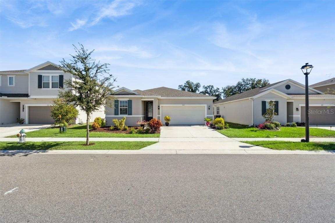 702 Heritage Square Dr., Haines City, FL 33844