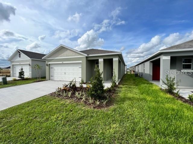 2132 Desert Rose Dr., Davenport, FL 33837