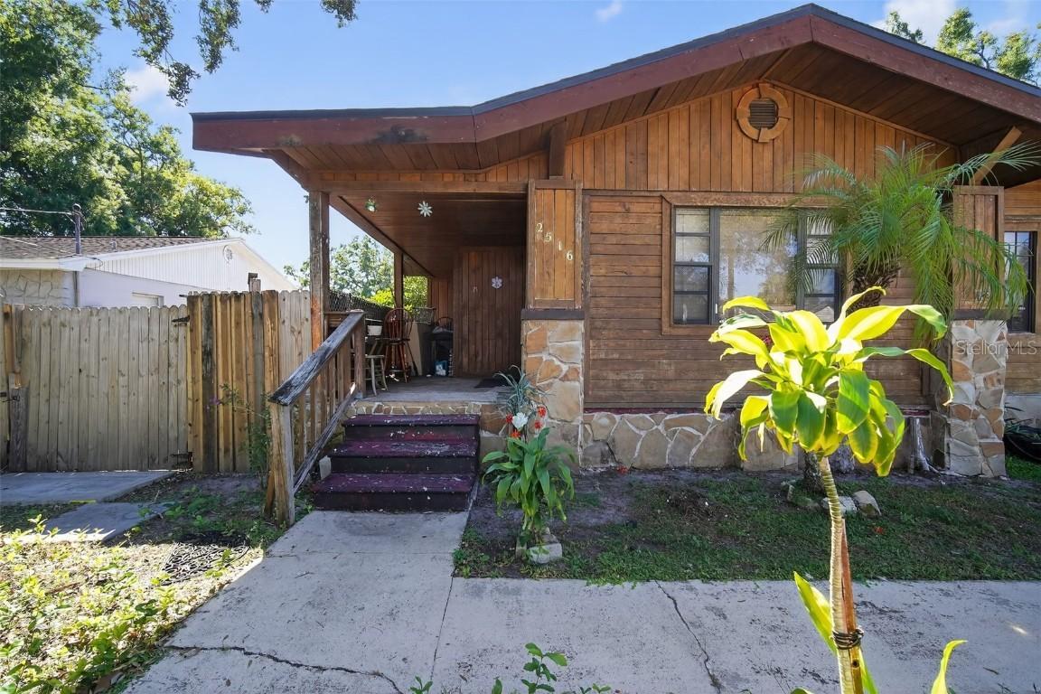 2516 W Marquette Ave., Tampa, FL 33614
