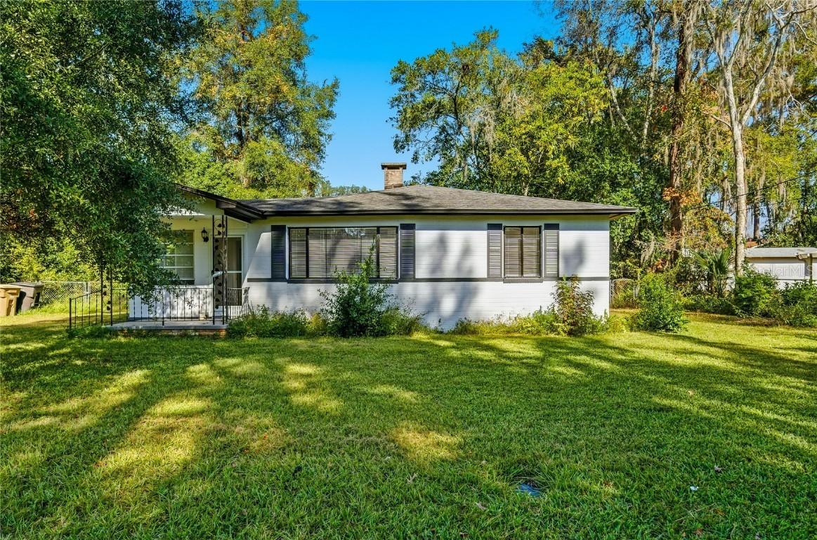 1615 NE 9th St., Ocala, FL 34470