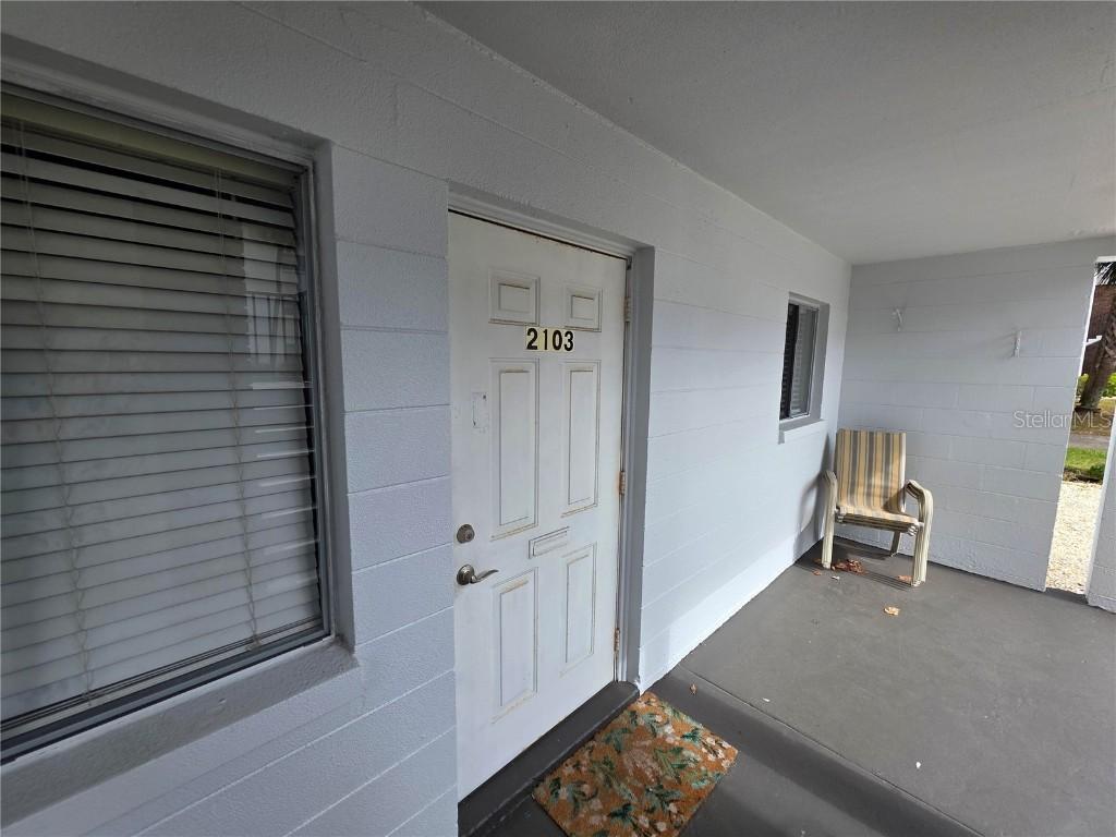 2103 Canal Dr. #B7, Bradenton, FL 34207