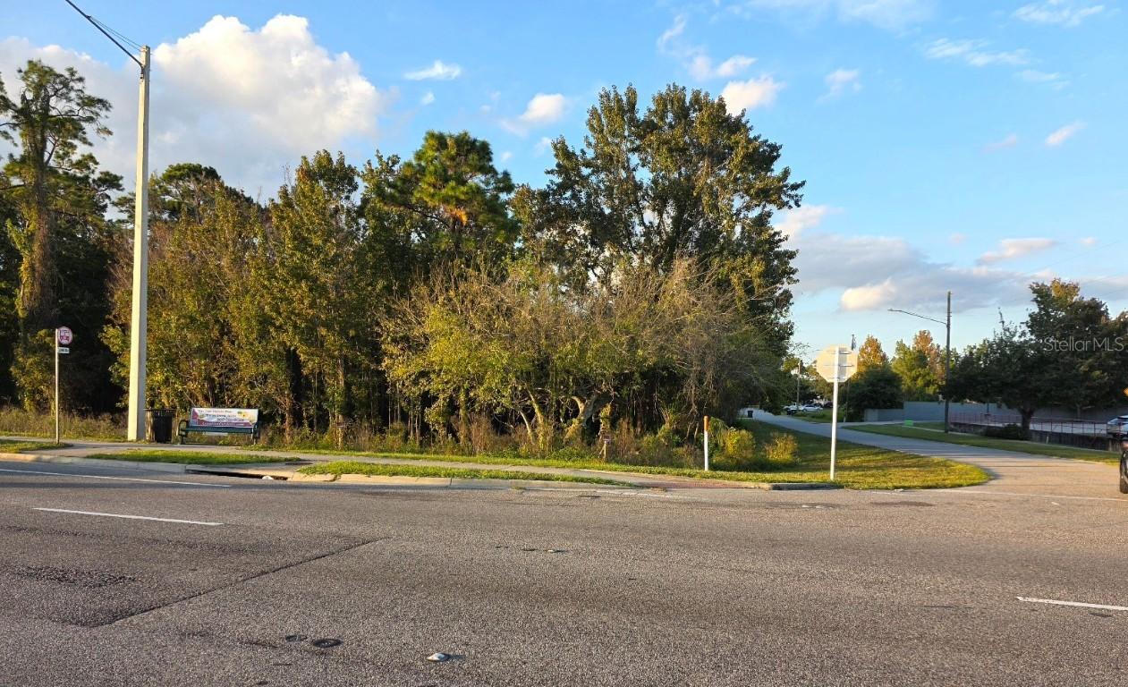 10921 E Colonial Dr., Orlando, FL 32817