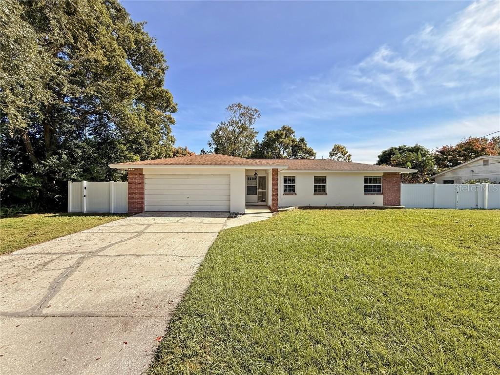 2239 Pennsylvania Ave., Oviedo, FL 32765