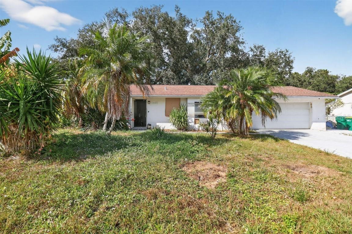 1467 Sheehan Blvd., Port Charlotte, FL 33952