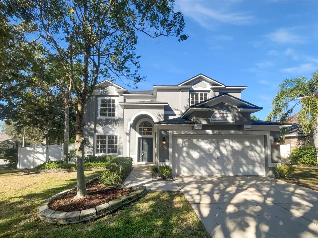 2613 Queen Alberta Dr., Valrico, FL 33596