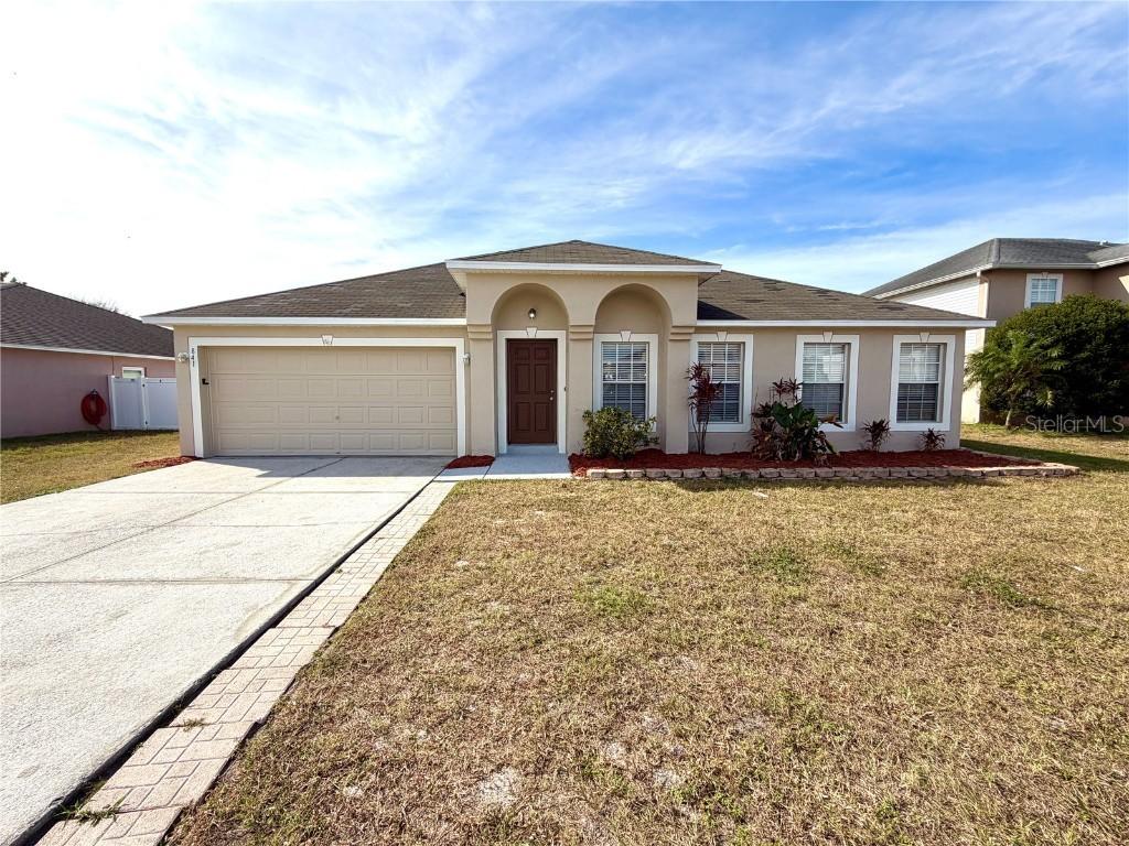 841 Sun Ridge Village Dr., Winter Haven, FL 33880