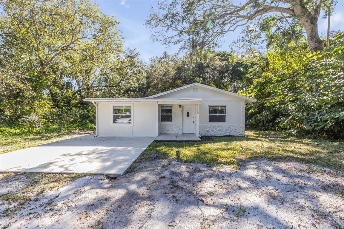 1775 Burrows Ln., Sanford, FL 32771