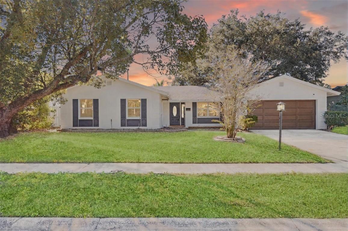 2218 King Richards Ct., Winter Park, FL 32792