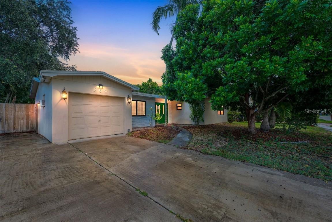 264 NW 79 Ave., Margate, FL 33063